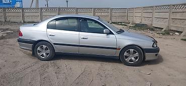 потрубок: Toyota Avensis: 2000 г., 1.8 л, Механика, Бензин, Седан — 6