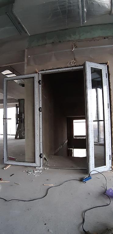 Пластиковые окна на заказ: Алюминиевые перегородки окна двери и витражи Алюминий является высоко — 4