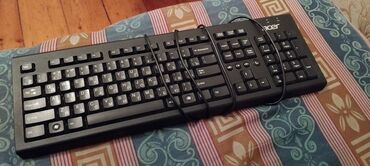 Klaviaturalar: Acer markalı, tam ölçülü simli klaviatura. Xüsusiyyətlər: - Tam