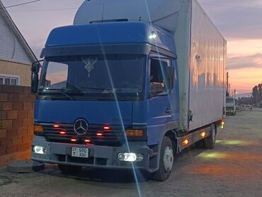 Mercedes-Benz: Mercedes-Benz : 2002 г., 6.4 л, Механика, Дизель, Фургон — 8