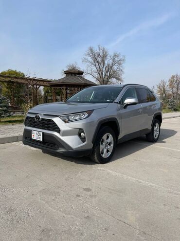 Toyota: Toyota RAV4: 2020 г., 2.5 л, Автомат, Бензин