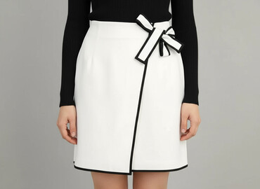 spódnice plisowane długie allegro: Women`s skirt, size M