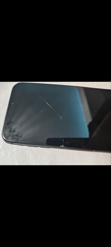 айфон 11 цена в бишкеке в цуме бу: IPhone 11, Колдонулган, 64 ГБ, Кара, Каптама, 80 %