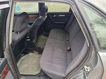 Audi: Audi S4: 1992 г., 2 л, Механика, Бензин, Седан at lalafo.kg — 3 Audi: Audi S4: 1992 г., 2 л, Механика, Бензин, Седан — 3