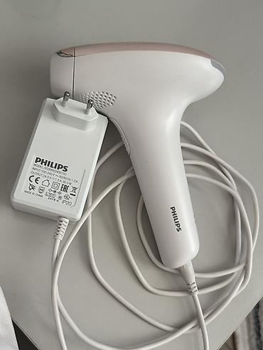 epilator aparati: Satılır: Philips Lumea IPL lazer aparatı Cihaz işlək vəziyyətdədir — 1