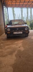 домкрат для машины цена: Volkswagen Golf: 1988 г., 1.6 л, Механика, Бензин, Хетчбек