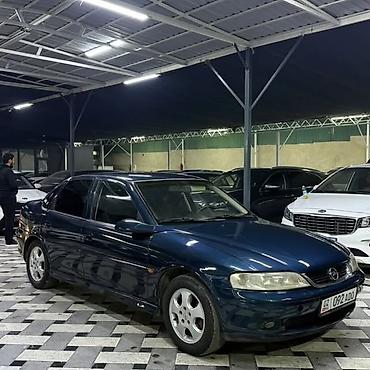 стёк: Opel Vectra: 2001 г., 1.6 л, Механика, Бензин, Седан — 1