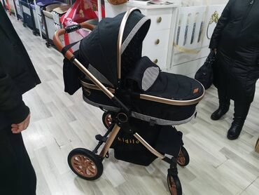 Araba-beşiklər: Çıxarıla bilən beşikli araba, Kidilo, İşlənmiş, Cins: Qız, Yaş: 1-6 ay, Ünvandan götürmə