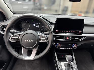 Kia: Kia K3: 2022 г., 1.6 л, Вариатор, Бензин, Седан — 13