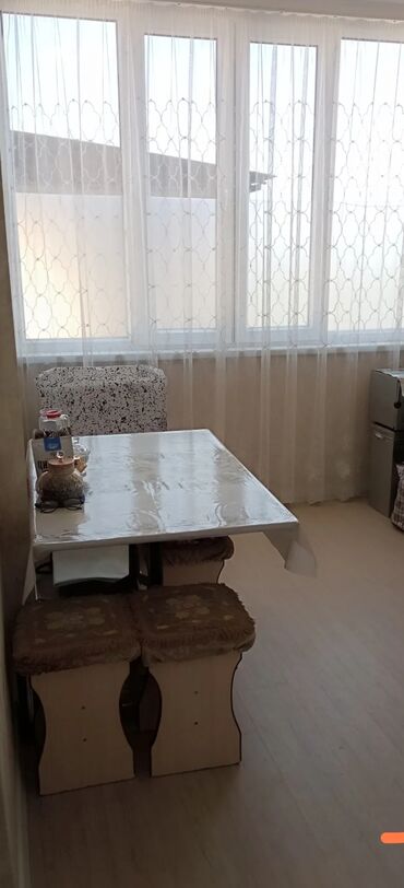 как продать дом в бишкеке: 1 комната, 38 м², Элитка, 3 этаж, Косметический ремонт