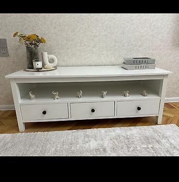 bitki toxumlarinin satisi: İşlənmiş, Düz TV altlığı, Polkalı — 1