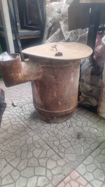 Другое оборудование для кафе, ресторанов: ПРОДАЁТСЯ. САМСА. ТАНДЫР. 9000. СОМ. ДВУХЯРЫСНЫЙ КРОВАТ 2. ШТ — 5