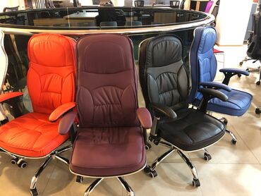Ofis və oyun kresloları: Yeni, Təkərli, Qolları tənzimlənmir, Dəri — 4