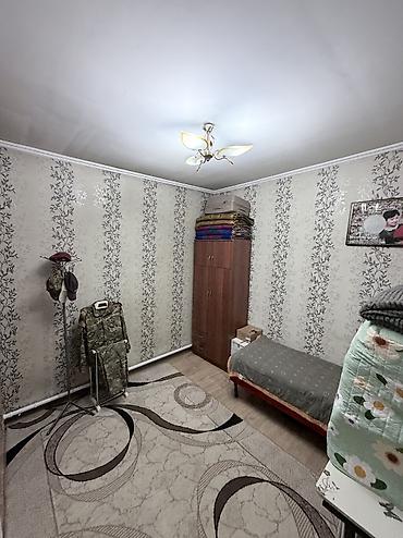 Продажа коттеджей и домов: 6 комнат и более, 100 м², 4 соток, Бишкек, Собственник — 28