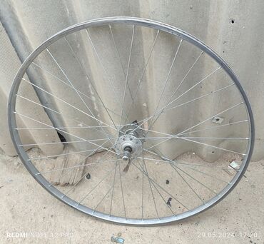 рама от велика: Шоссеный колесо задний, 27 ой размер идеально ровный без восмерок и
