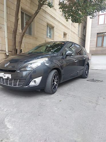 renault scenic 2007: Renault Grand Scenic: 1.5 l | 2009 il 320000 km Van/Minivan — 1