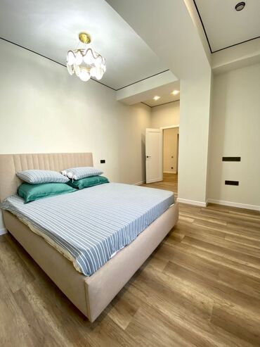 продаю или меняю с доплатой: 2 комнаты, 46 м², Элитка, 3 этаж, Евроремонт