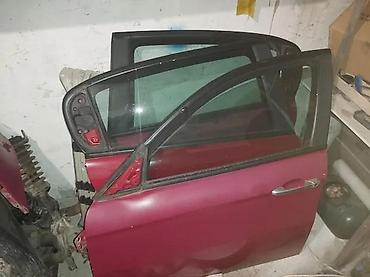 4x98 r17: ALFA 147 VRATA | Vrata za alfu 147 sa troja ili petora vrata. Vise — 2
