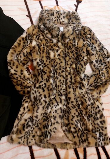 Krzneni kaputi: M, Sa postavom, bоја - Šareno na lalafo.rs — 11 Krzneni kaputi: M, Sa postavom, bоја - Šareno — 11