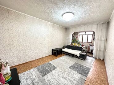 Продажа квартир: 3 комнаты, 71 м², 105 серия, 2 этаж, Старый ремонт