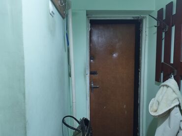 продаю однокомнатную квартиру бишкек: 1 комната, 34 м², Индивидуалка, 5 этаж, Старый ремонт