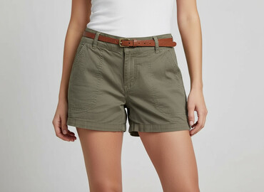 spodnie ze stringami: Designer`s, Shorts for women, size S (EU 36)