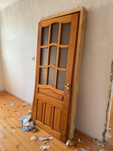 Otaq qapıları: İşlənmiş Otaq qapısı 90x200 sm Naliçnik ilə, Zəmanətsiz, Ünvandan götürmə