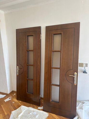 Maye divar kağızları: Məhsul: Şüşəli interyer qapıları (4ədəd) və komplekt qutu/plintus