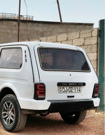 model maşınlar: VAZ (LADA) 4x4 Niva: 1.7 l | 1982 il | 250000 km Hetçbek