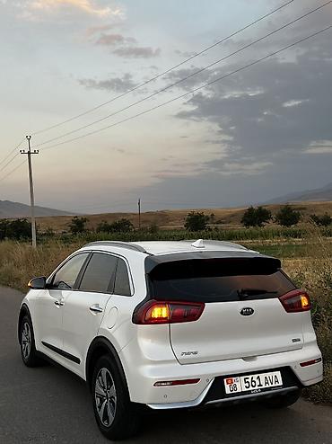 niro: Kia Niro: 2016 г., 1.6 л, Робот, Гибрид, Кроссовер — 6
