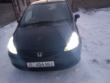 фит автомобиль: Honda Fit: 2003 г., 1.3 л, Вариатор, Бензин, Седан