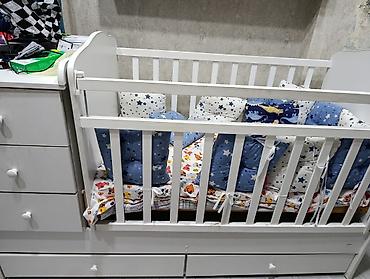 bunk bed: Детская кроватка-трансформер с комодом и ящиками (почти не — 1
