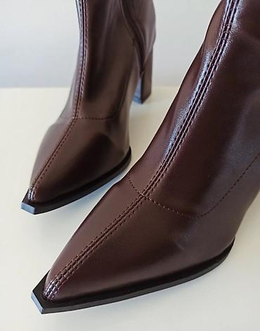 obuća deichmann: MUST-HAVE OVE SEZONE: Čokoladne čizmice! 🤎 Ukoliko tražite savršenu — 5
