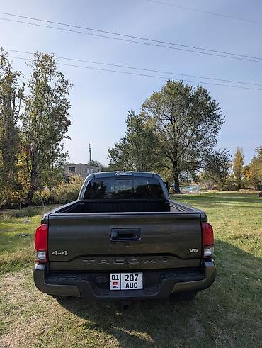 sr5: Toyota Tacoma: 2019 г., 3.5 л, Автомат, Бензин, Пикап — 5
