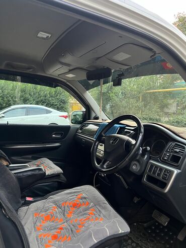 Honda: Honda Stepwgn: 2004 г., 2 л, Автомат, Бензин, Минивэн — 9