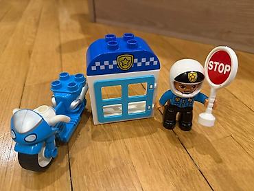 lego minifigur: Kubiklər, Kredit yoxdur — 1