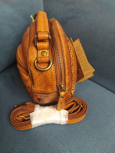 Классические сумки: Продаю классную мимишку, прекрасная сумочка кросбоди круглая диаметром — 9