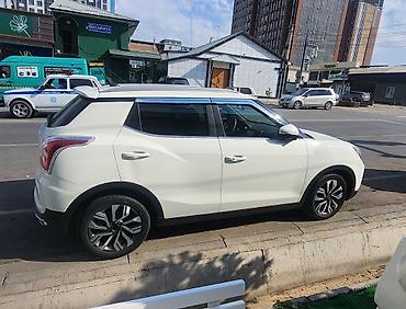 битые машины продажу: Ssangyong Tivoli: 2020 г., 1.6 л, Автомат, Бензин, Кроссовер — 2