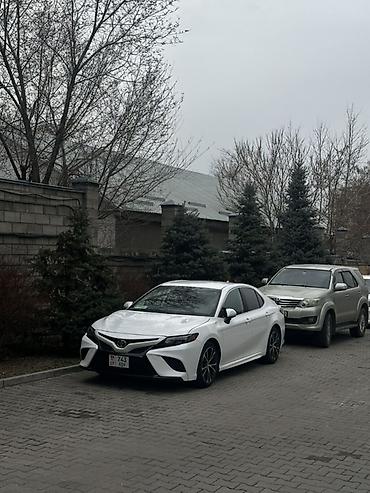 фильтир: Toyota Camry: 2019 г., 2.5 л, Автомат, Бензин, Седан — 1
