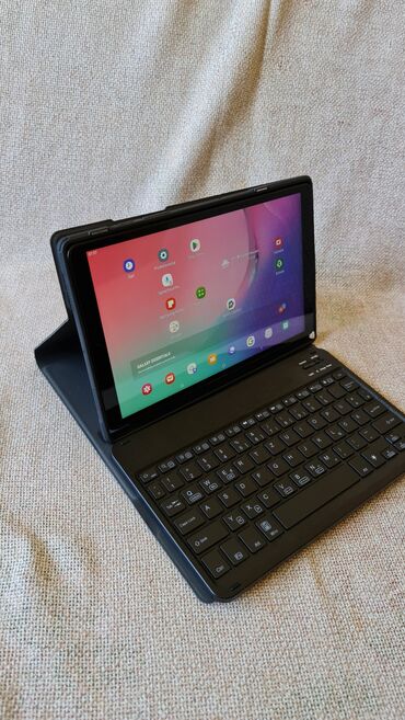 Tableti: Tablet 10 inca sa maskom I blutut tastaturom,kao novnoviji model na lalafo.rs — 13 Tableti: Tablet 10 inca sa maskom I blutut tastaturom,kao novnoviji model — 13