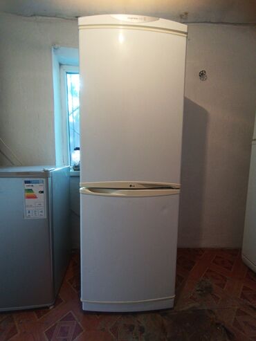 стол холодильный: Холодильник LG, Б/у, Двухкамерный, De frost (капельный), 60 * 160 * 300