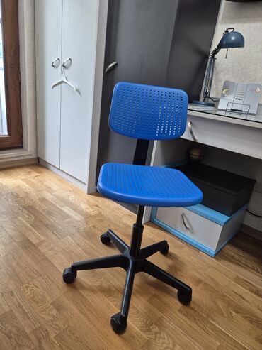 Masalar: İşlənmiş, Açılmayan, Dördbucaq masa -da lalafo.az — 4 Masalar: İşlənmiş, Açılmayan, Dördbucaq masa — 4