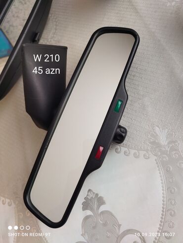 Avtomobilin yan güzgüləri: Mercedes Benz salon güzgüləri . Həzi Aslanov metrosu yaxınlığında — 6