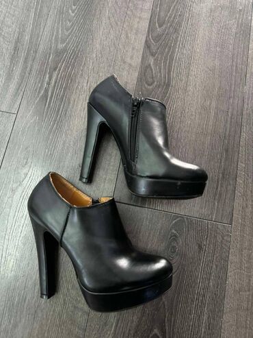 cizmice 37: Ankle boots, 37