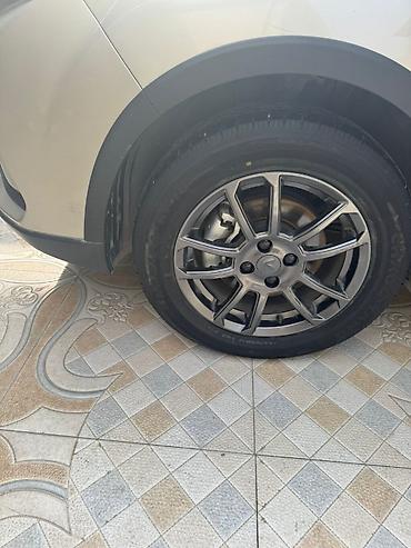 lizing maşınlar: Servis maşınıdır.Heç bir prablemi yoxdur.Rəsmi dillerdən alınıb və — 2