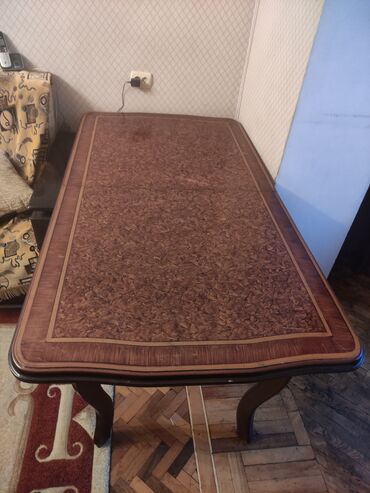 lalafo stol stul islenmis: Qonaq masası, İşlənmiş, Açılan, Dördbucaq masa