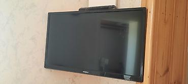 philips xenium x525: Eurolux televizor - Ekran: təxminən 32" ölçülü düz panel - Korpusu — 2