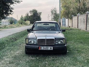 спринтер грузо поссажир: Mercedes-Benz W124: 1988 г., 2 л, Механика, Бензин, Седан — 1