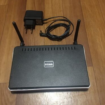 Модемы и сетевое оборудование: Wi-Fi роутер D-Link Dir-615