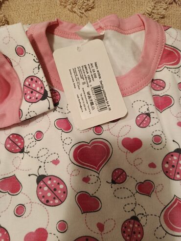 Paketi dečije odeće: Paket: Zeke, Unisex — 12